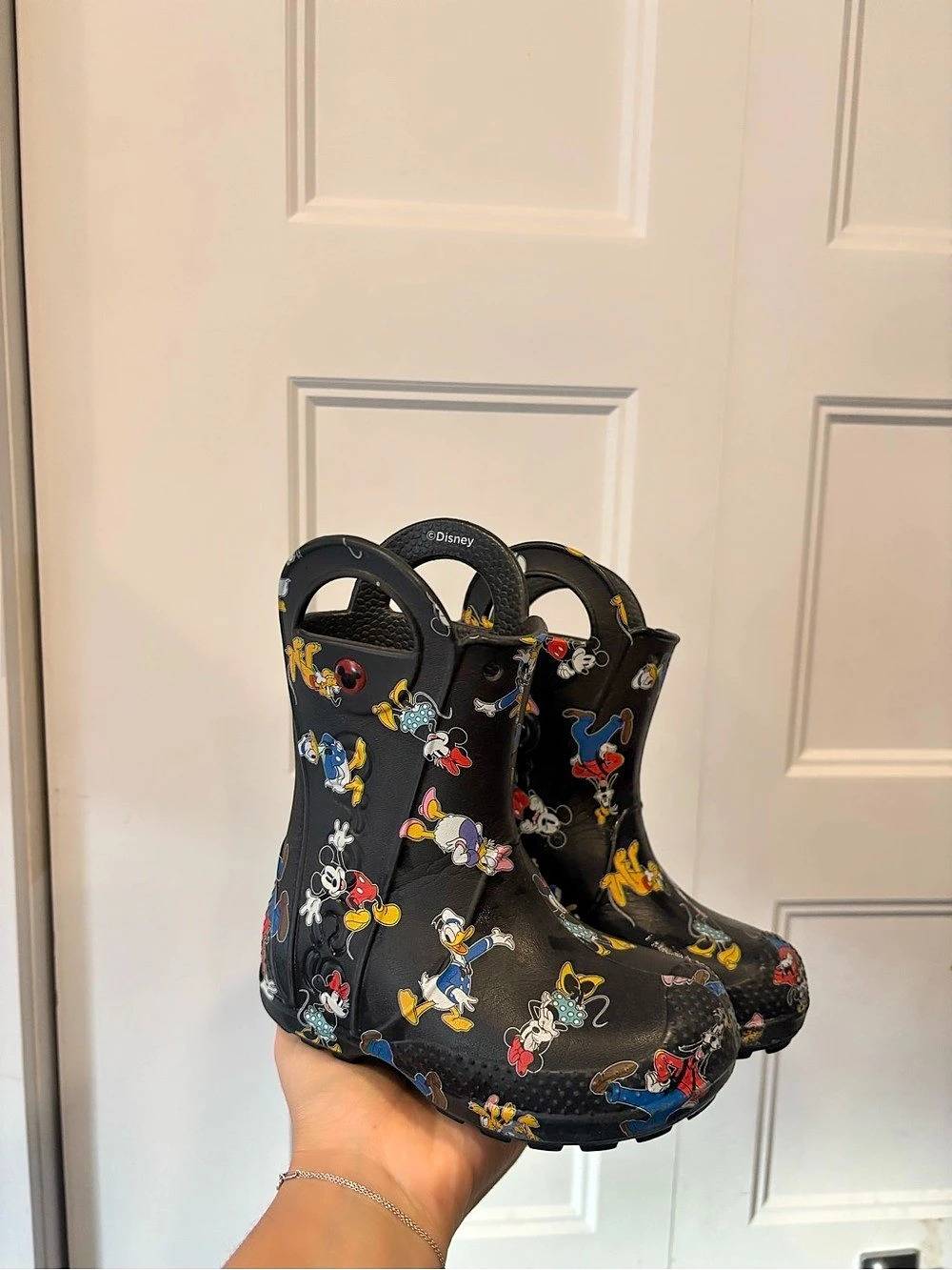 Crocs Disney Mickey & Friends Handle It Rain Boots C9